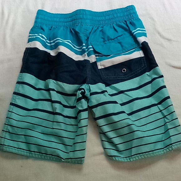 Boys swimshorts - Picture 2 of 3
